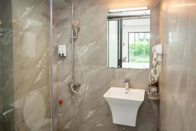 Lake View Hotel – 사진 6